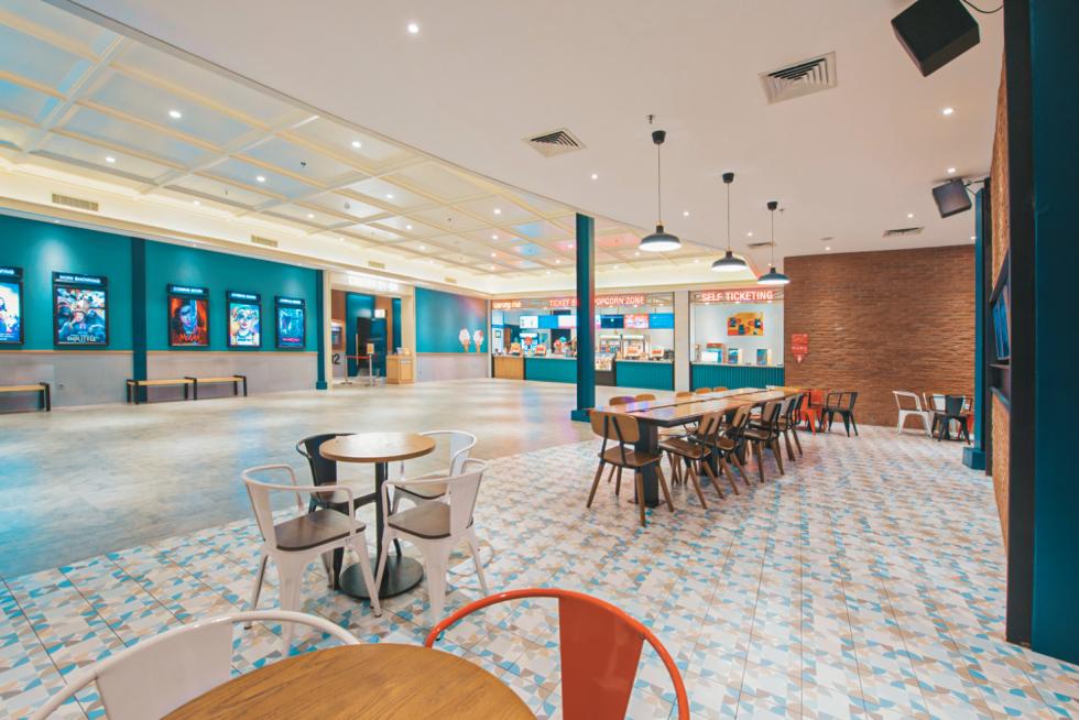 Bioskop BUARAN PLAZA